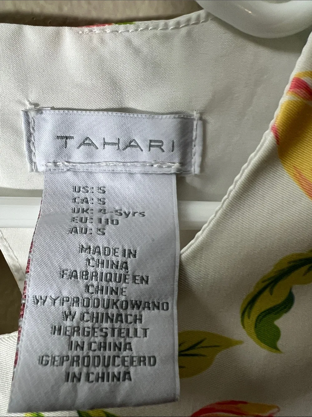 Tahari sleeveless party